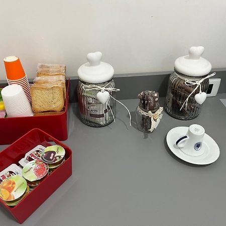 La Svolta Rooms 那不勒斯 外观 照片