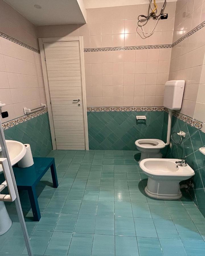La Svolta Rooms 那不勒斯 外观 照片